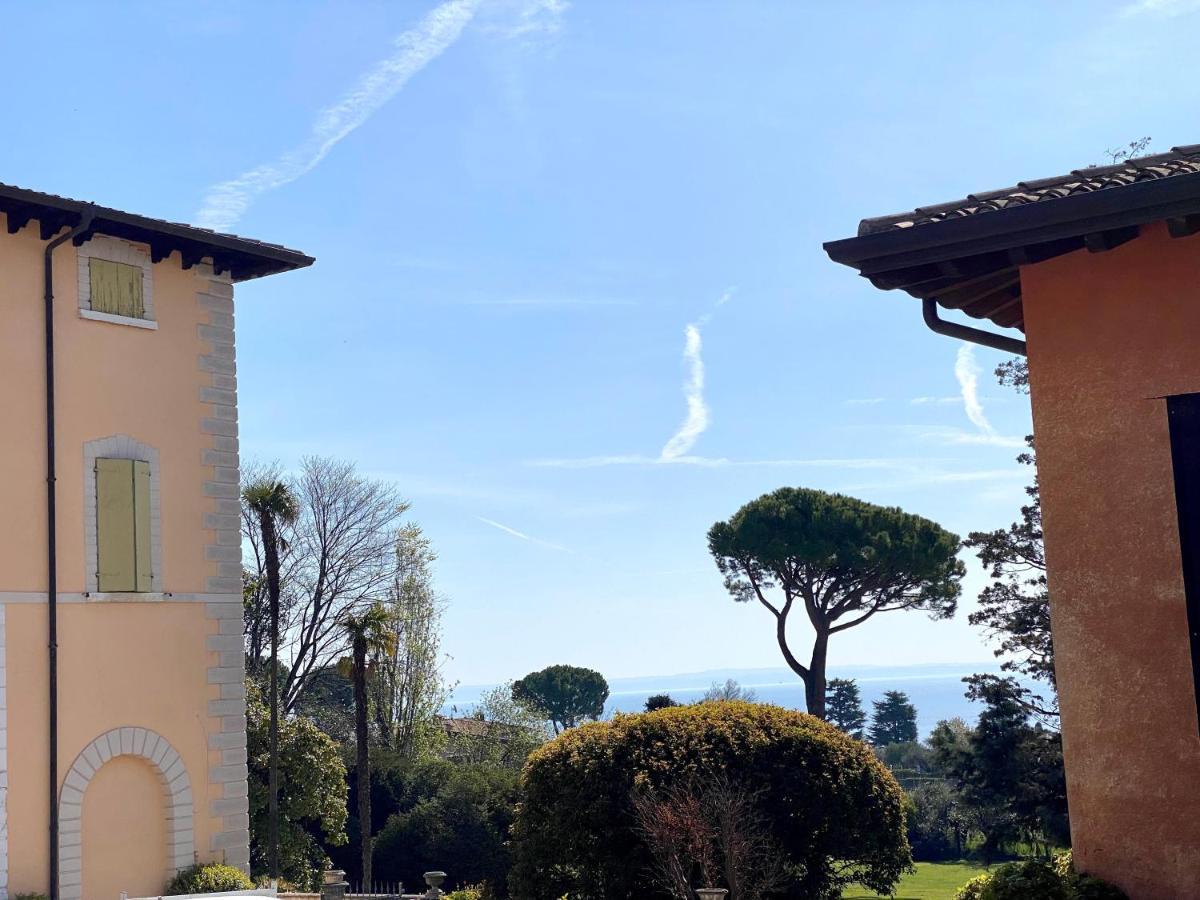 Residence Corte Ferrari -Ciao Vacanze- Moniga del Garda Extérieur photo